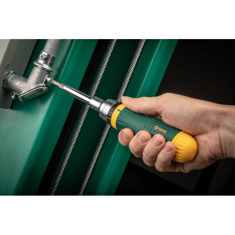 ZESTAW 8 WKRĘTAKÓW TORX W PUDEŁKU