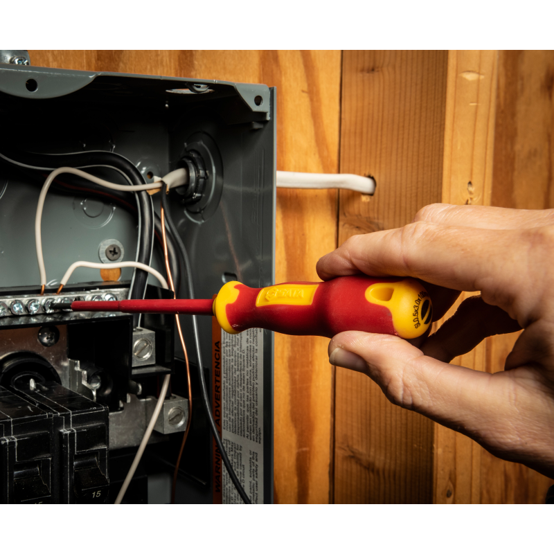 **WKRĘTAK IZOLOWANY PŁASKI 1000V 4x 100MM VDE