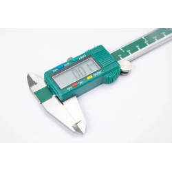 SUWMIARKA ELEKTRONICZNA 0-200MM